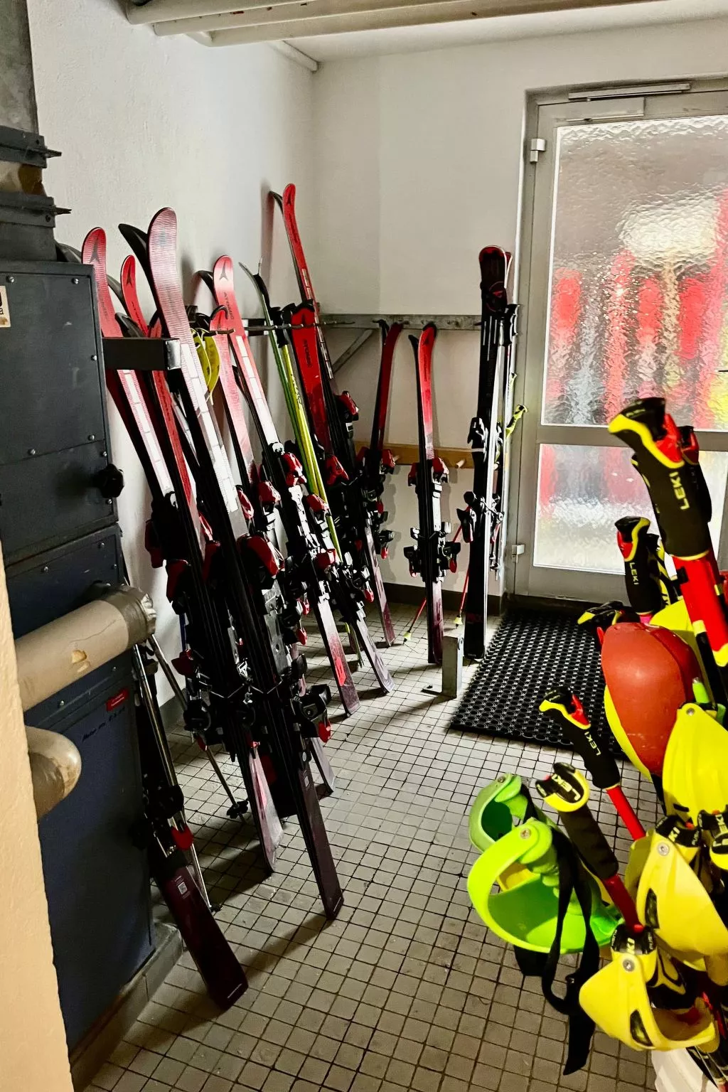 Ski- und Gruppenhaus-Dedans