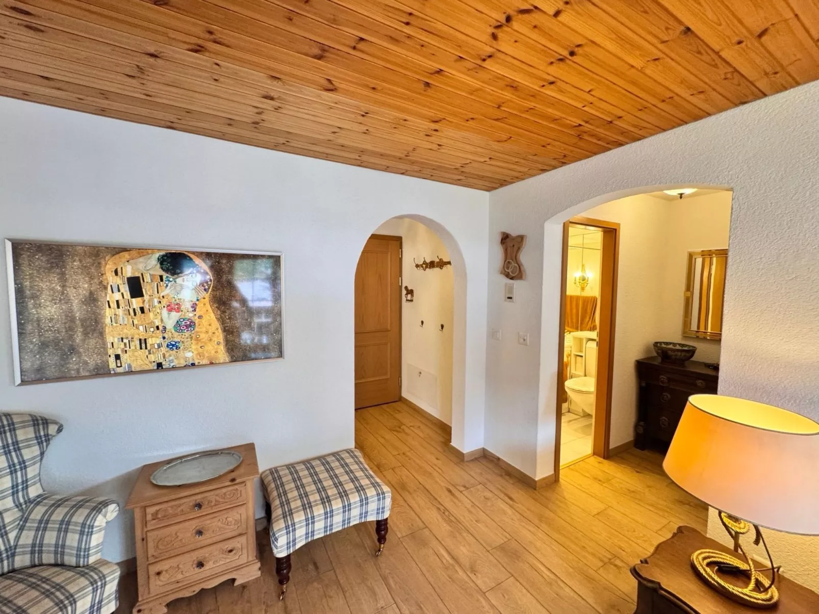 Chesa Blais, 2. OG-Drinnen