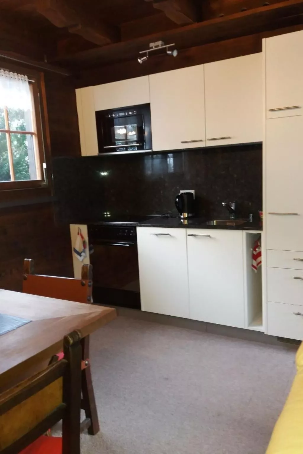 Chalet Holzwurm-Dedans