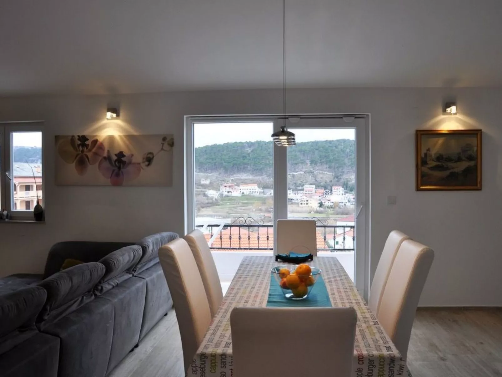 "Sanset" mit Blick auf das Wasser-Inside