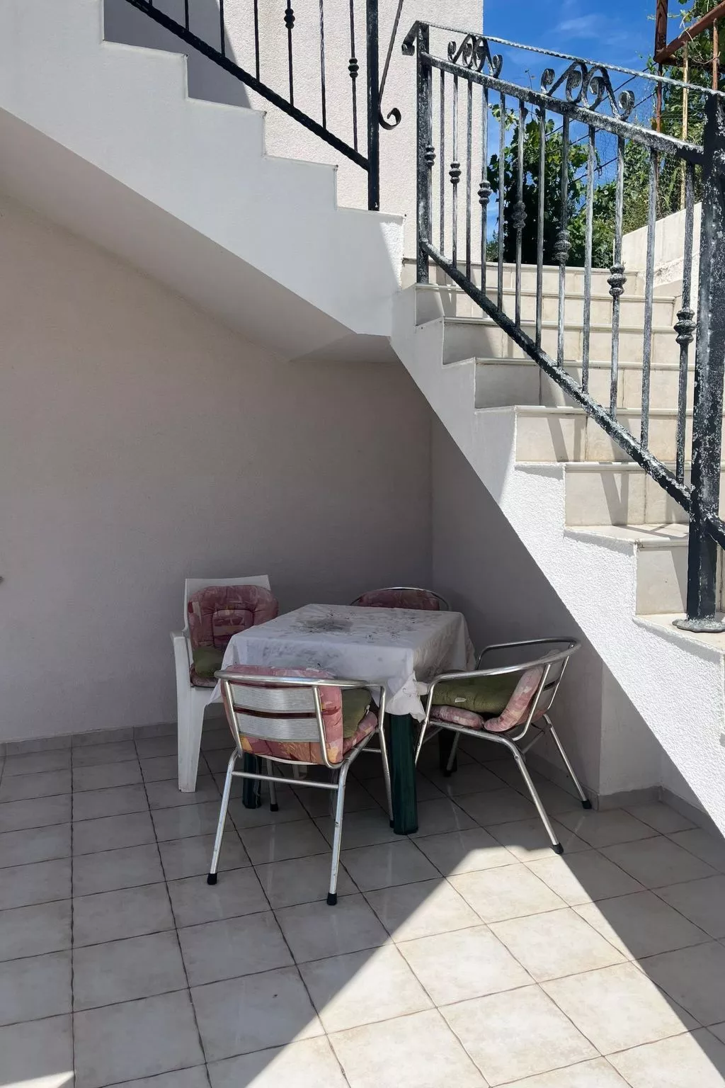 Für sechs Personen-Inside