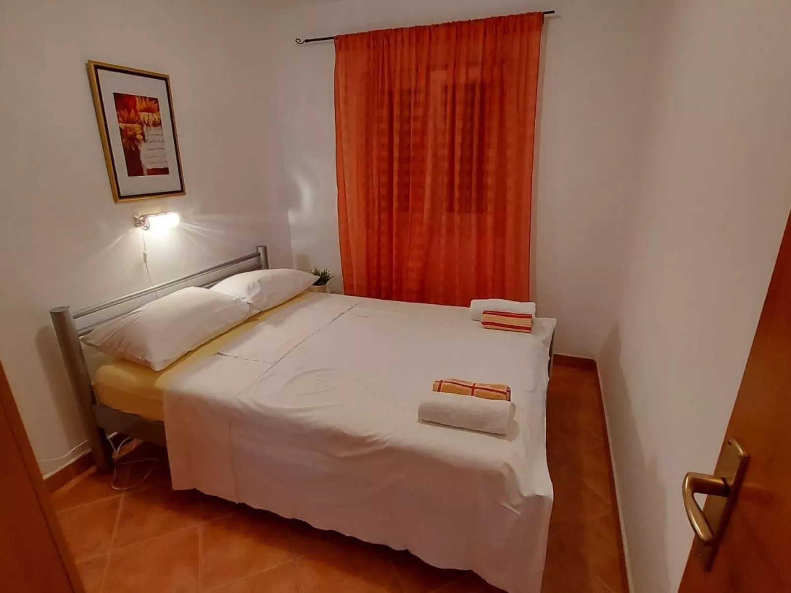 "Zoran O. APP 2 mali"-Drinnen