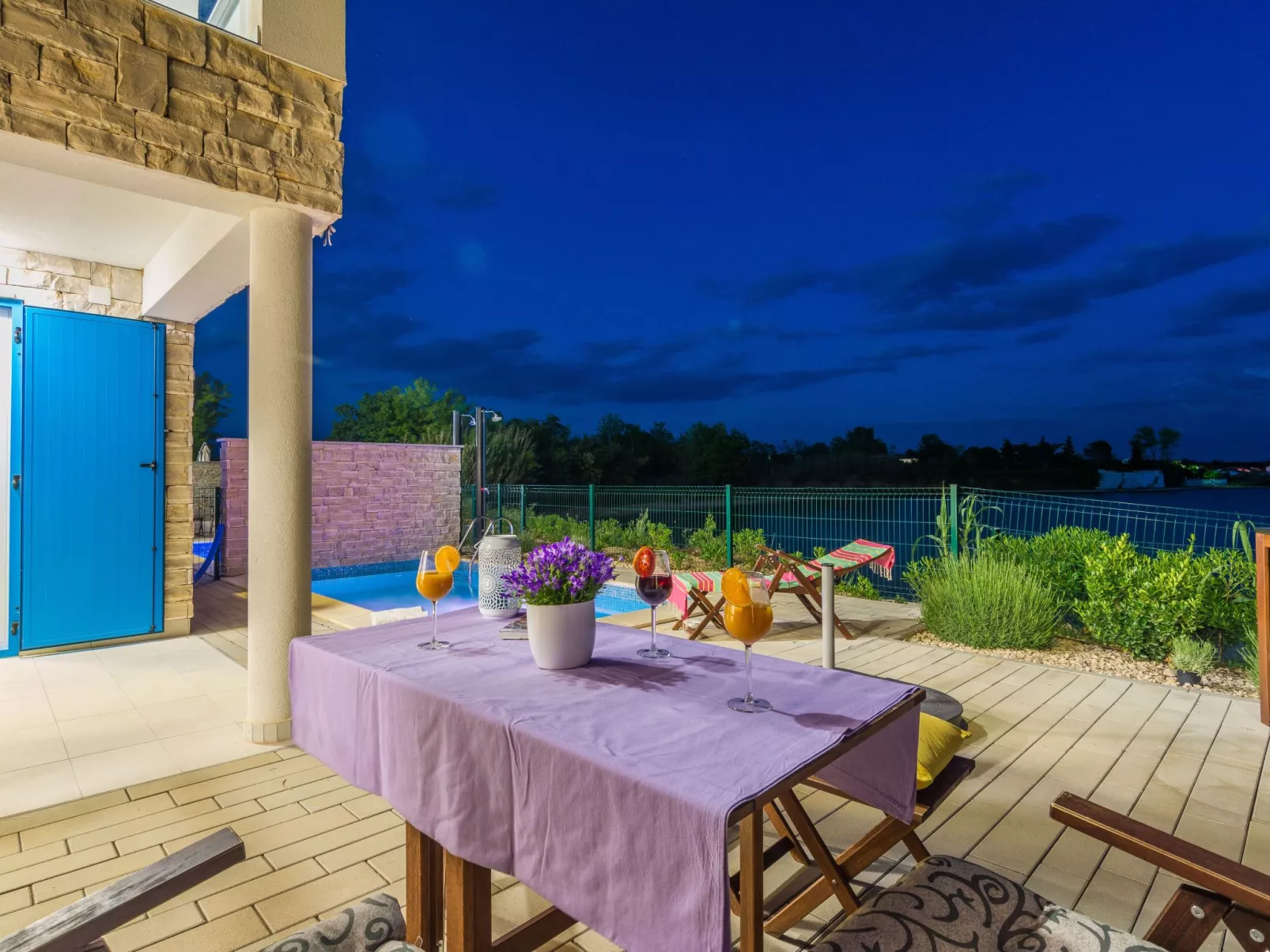 Villa Miri Jasmine - Draußen