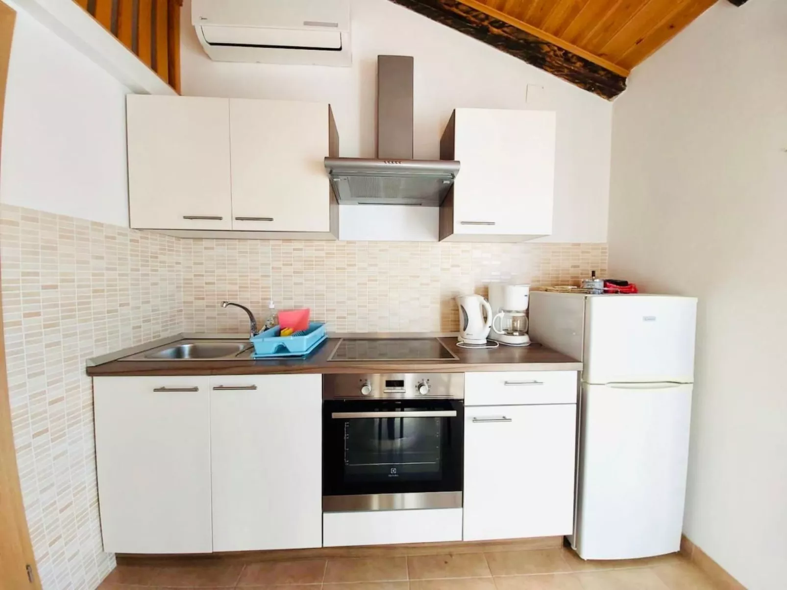 Dachgeschosswohnung auf zwei Etagen mit schönem Meerblick-Dedans