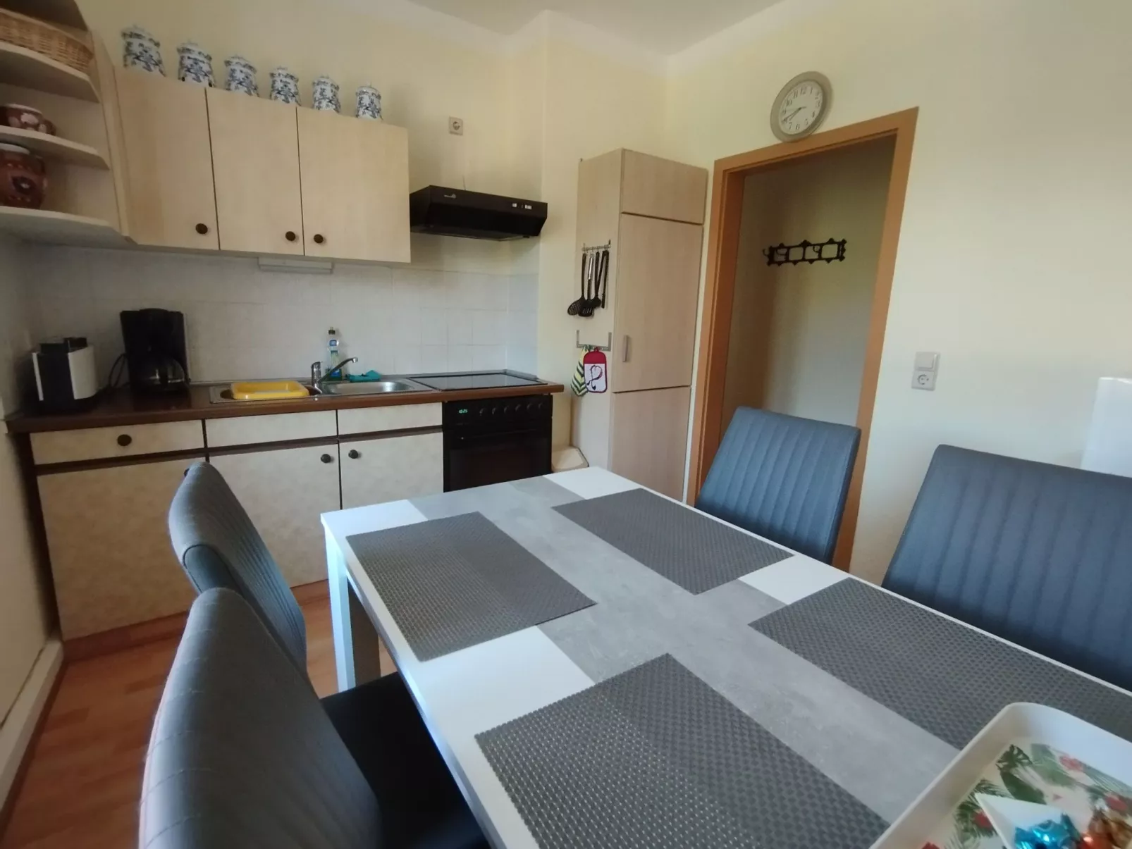 Am Birkenwäldchen - Drinnen