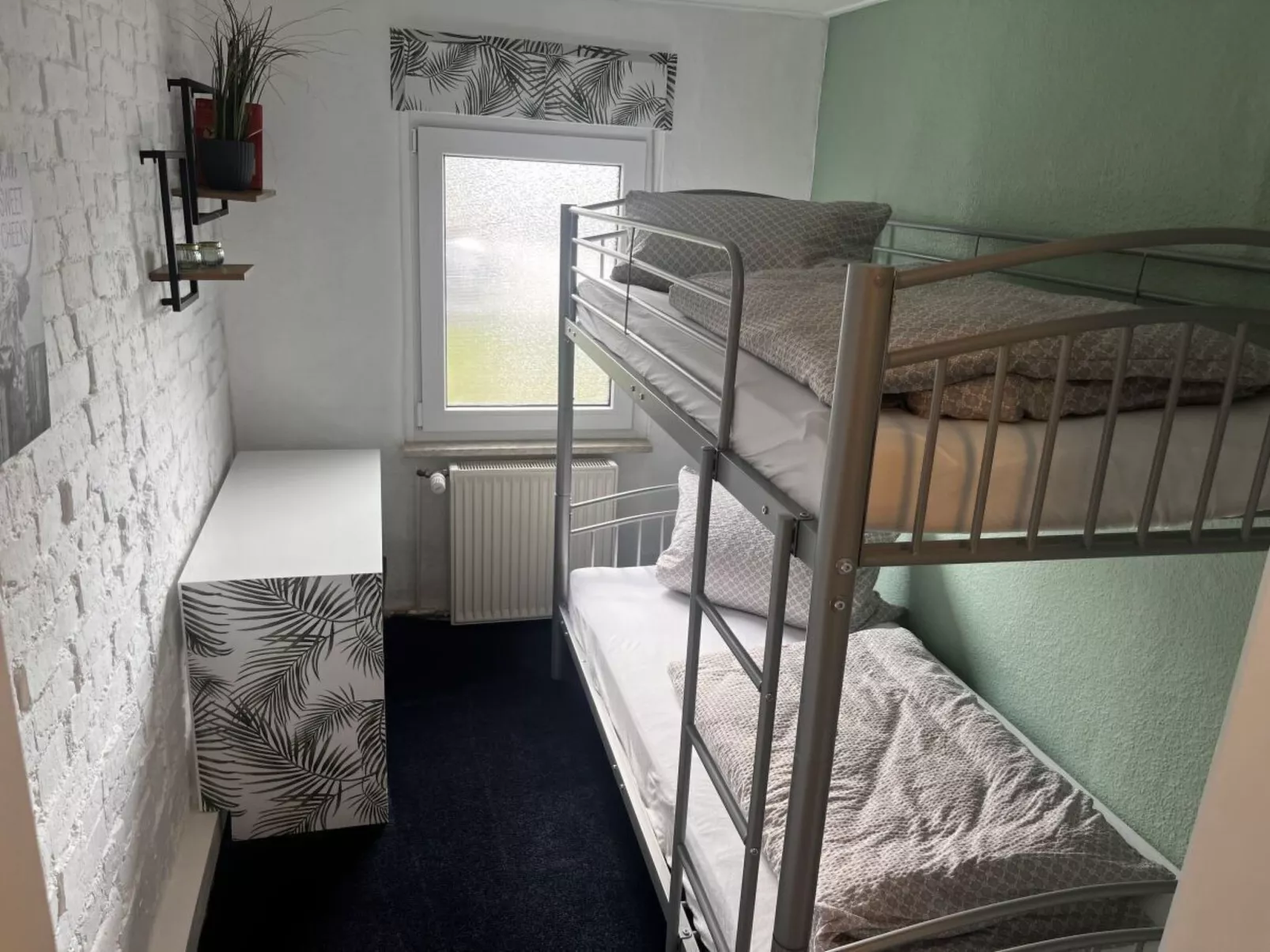 Haus Lotti an der Oktogonkirche-Inside