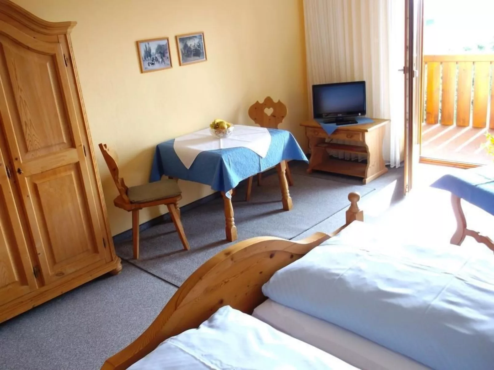 Appartementhaus mit Balkon und Gemeinschaftsgart - Inside