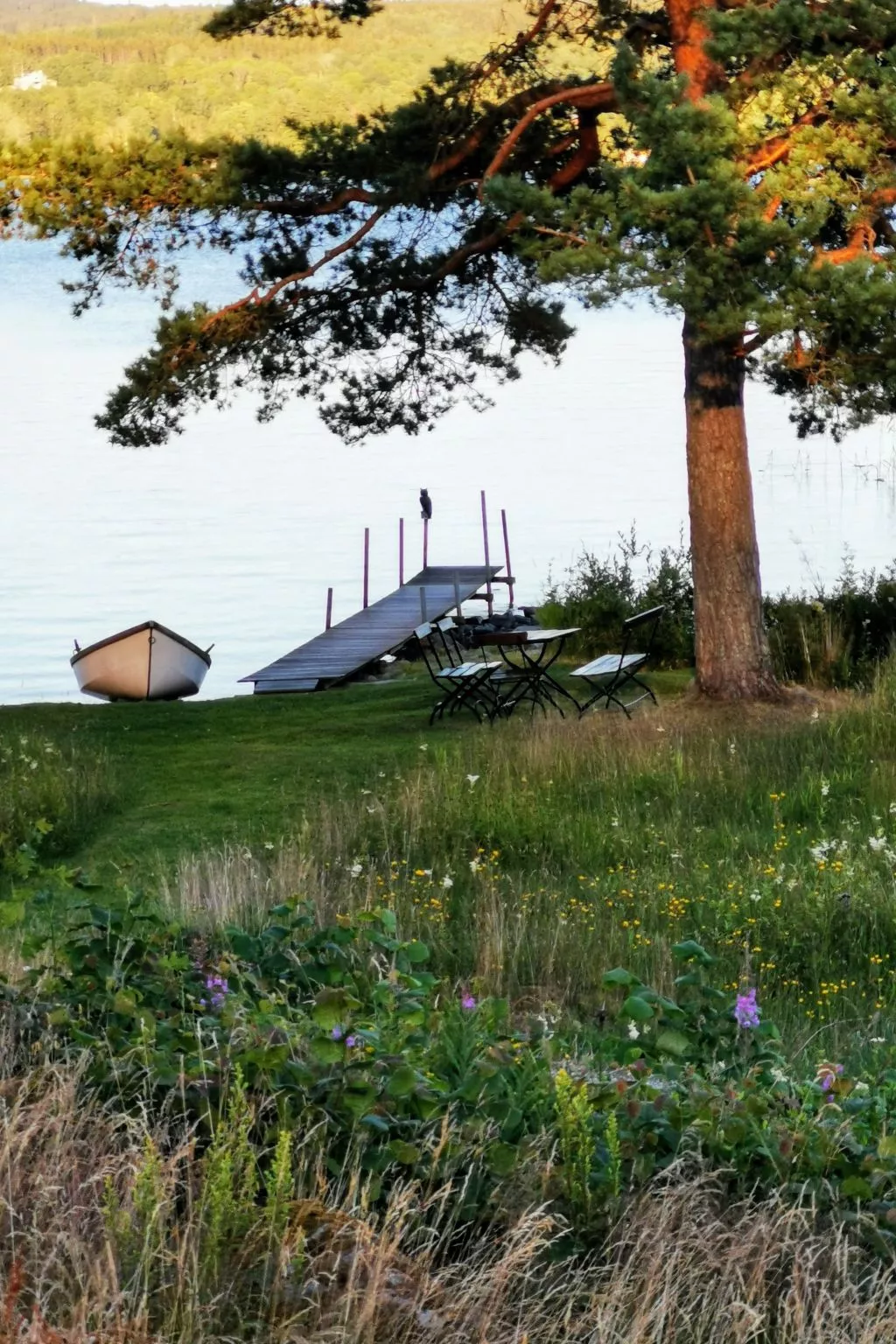 Am See Åsunden mit herrlicher Aussicht-Outside