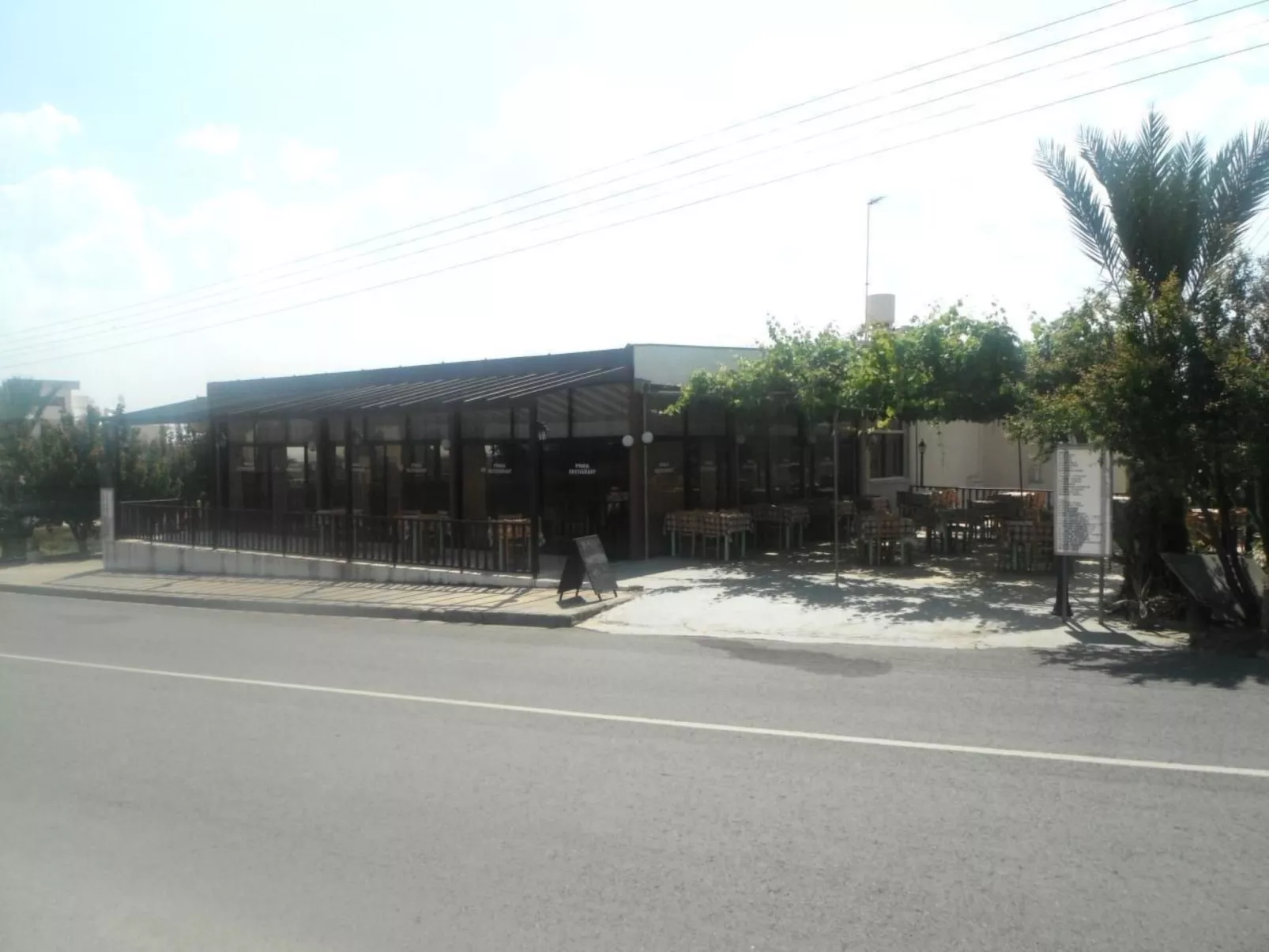 "Palmenvilla" mit privatem Balkon-Dehors