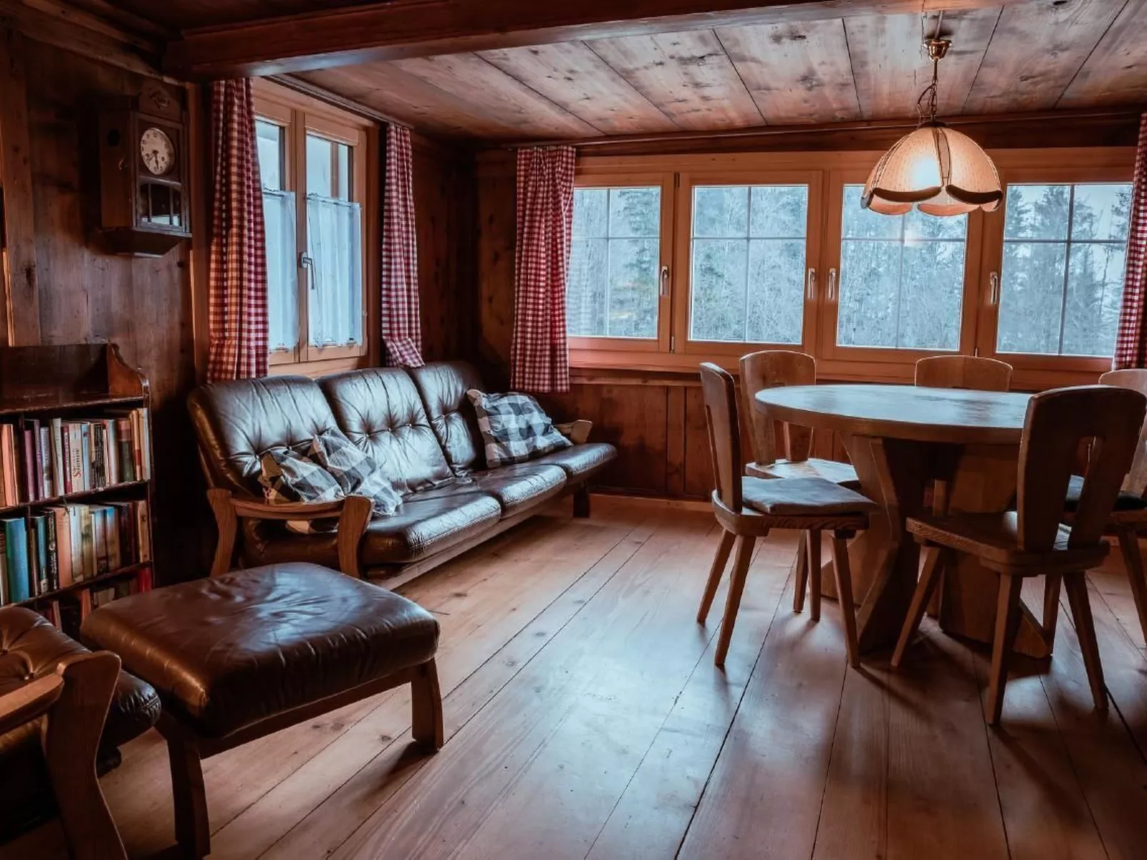 Alpenrösli in Nesslau-Inside