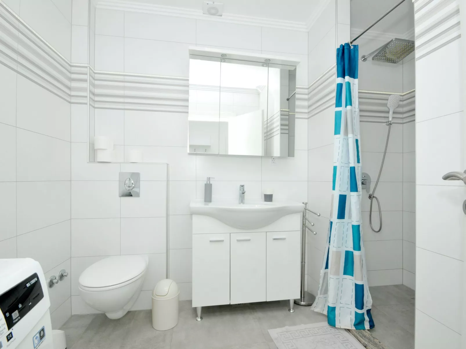 Villa Rimac in Kastel Stafilic mit Garten, Grill-Drinnen