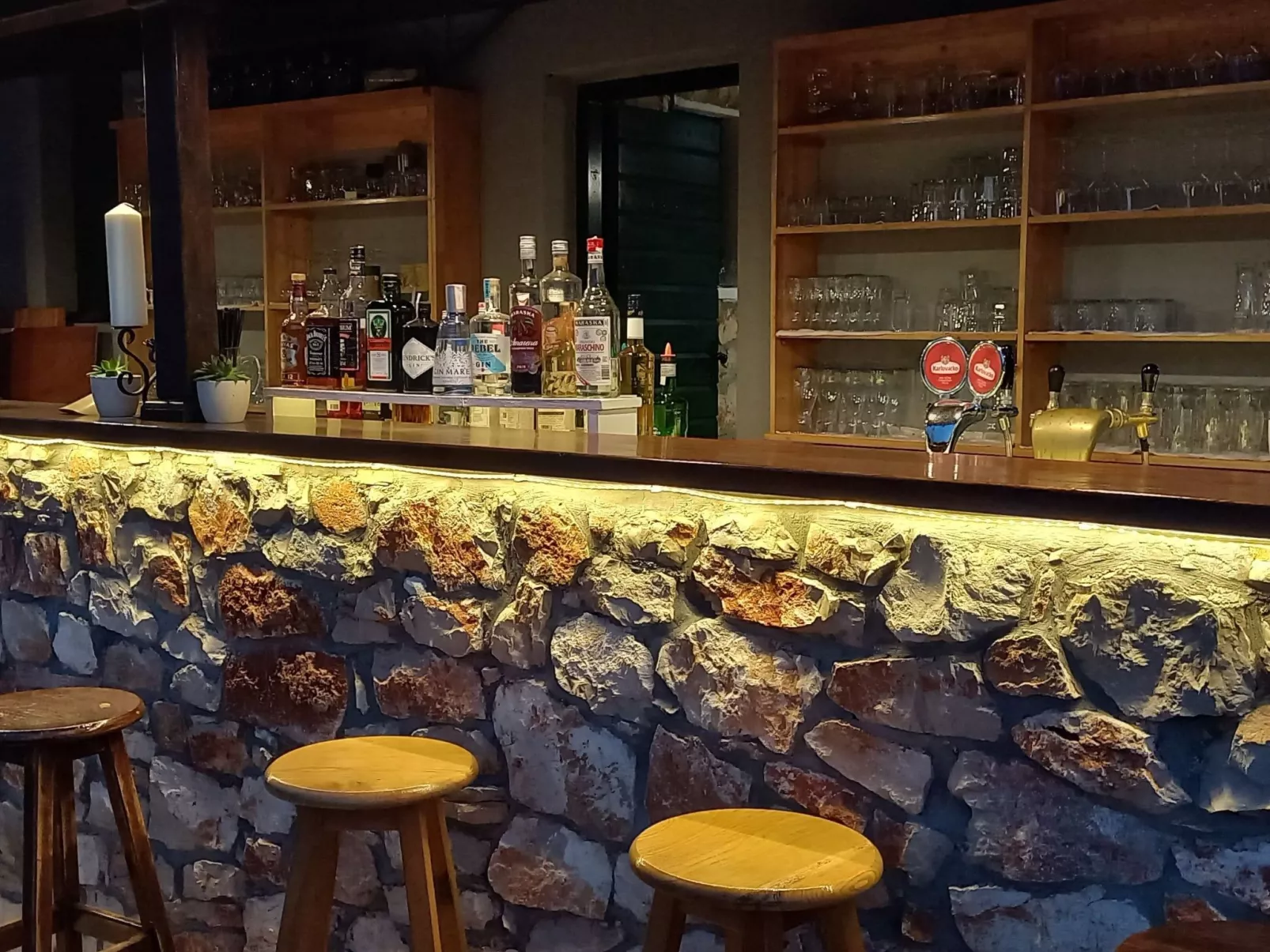 Strandhaus Sofia - Ferienanlage Bain, Žut - Kornati-Inside