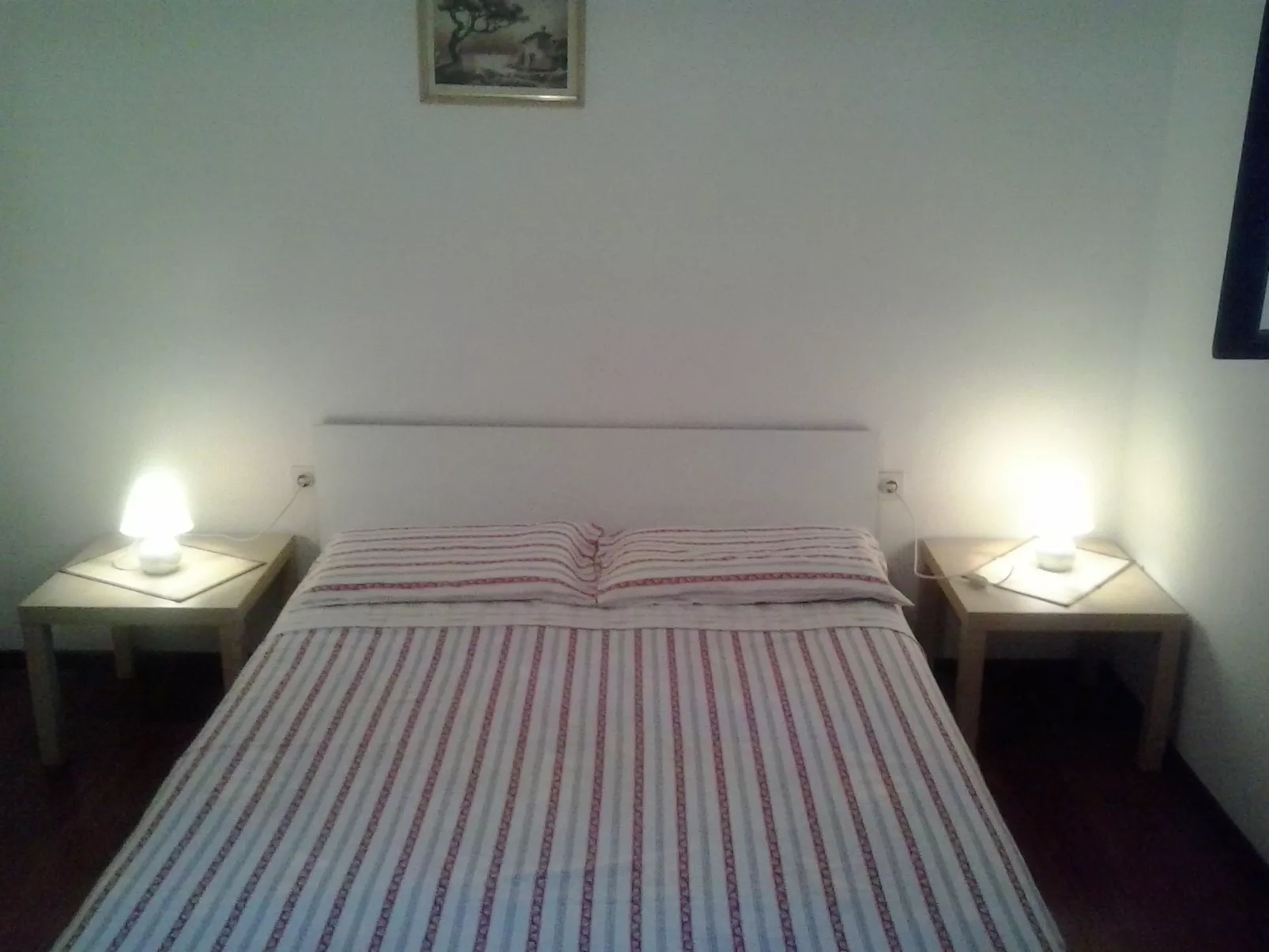 Wohnung mit Wi-Fi-Drinnen