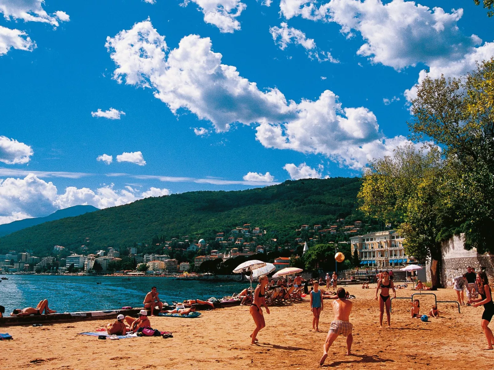 Charmante Wohnung "Relax 2" mit kostenlosem Parkplatz-Dehors