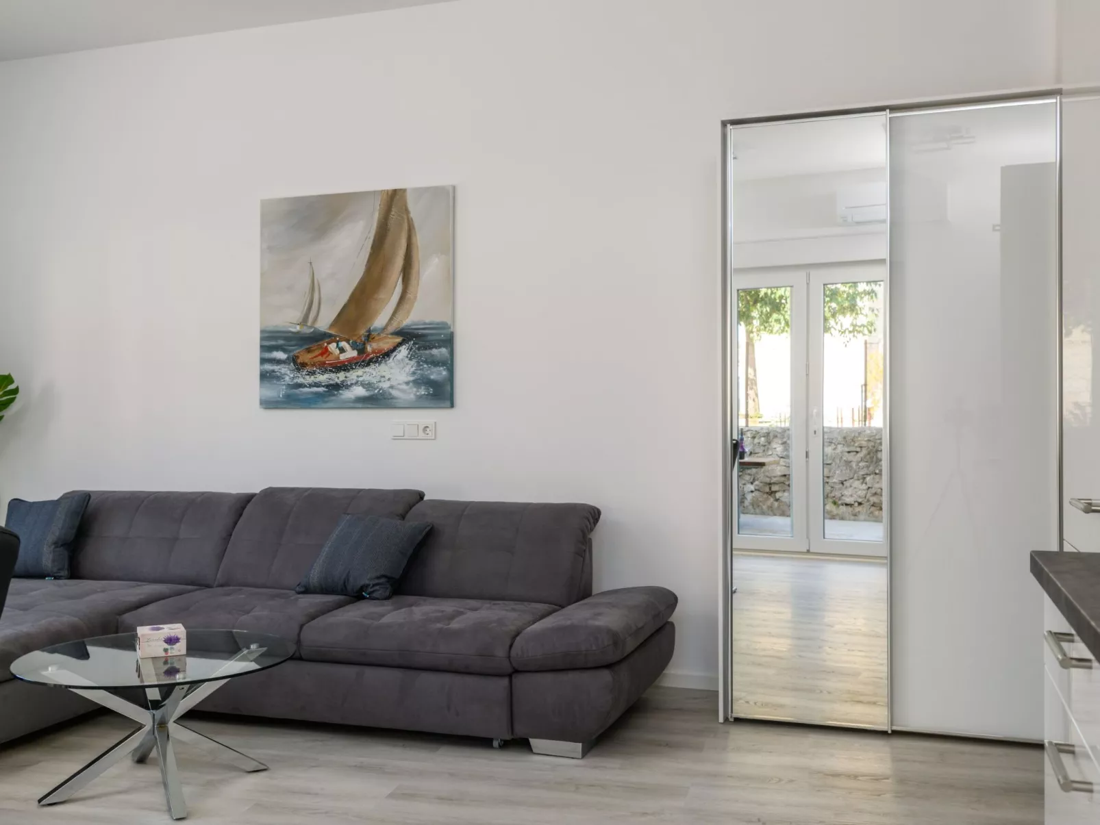 MA Premantura Luxusappartement Nr. 1 mit Terrasse und Parkplatz für 2+2 Persone-Drinnen