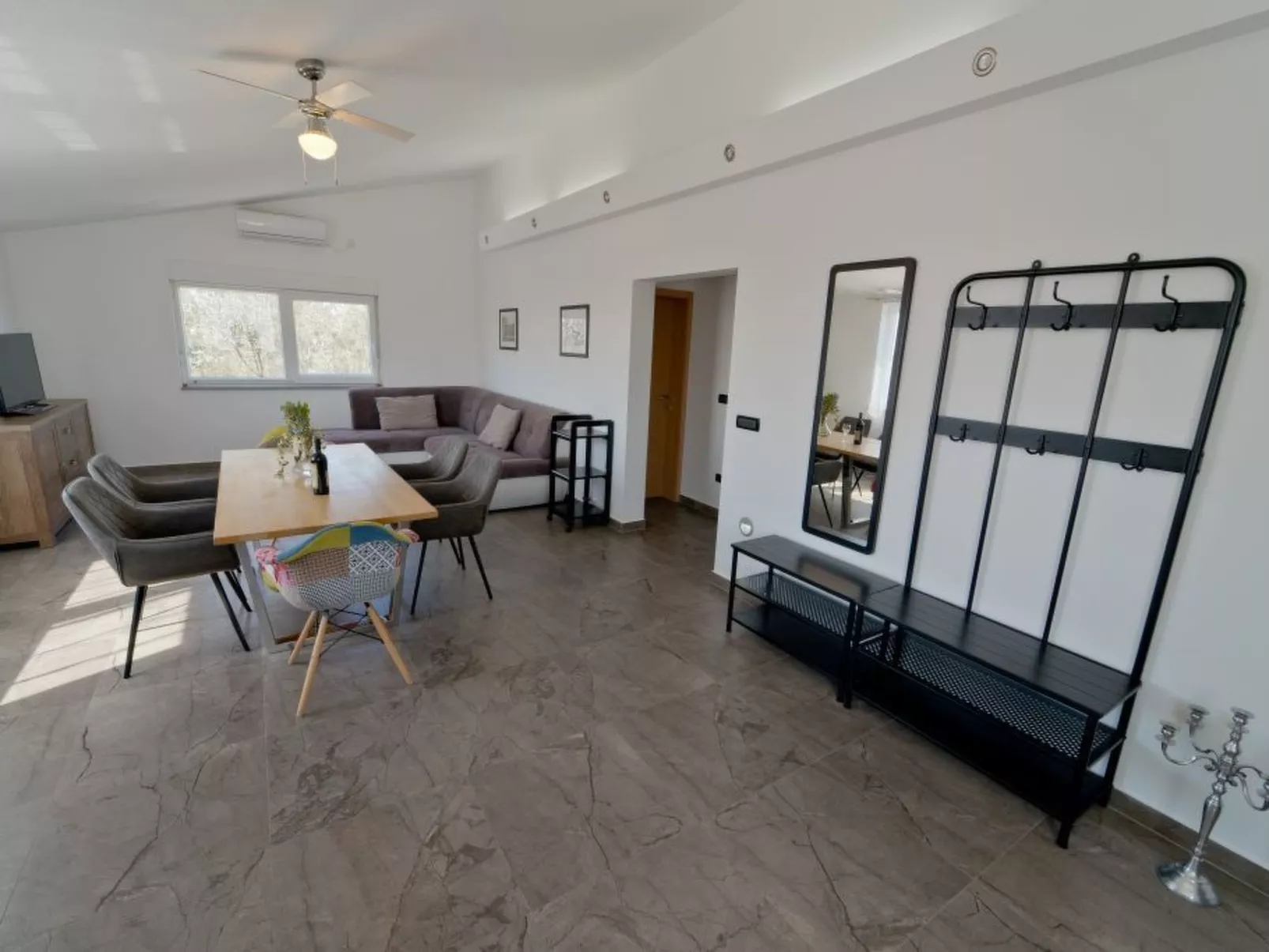 Mit privatem beheiztem Schwimmbad-Image-tags.info