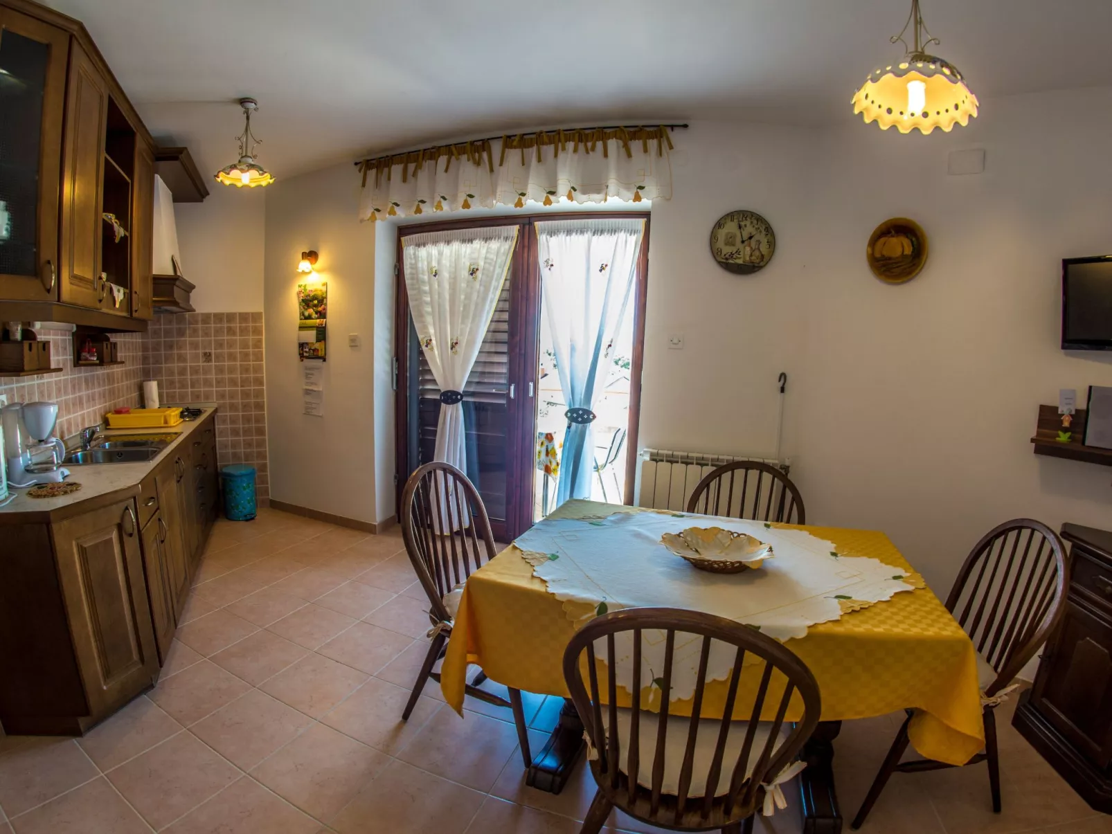 Geräumige Wohnung in der Nähe von Meer und Strand-Inside