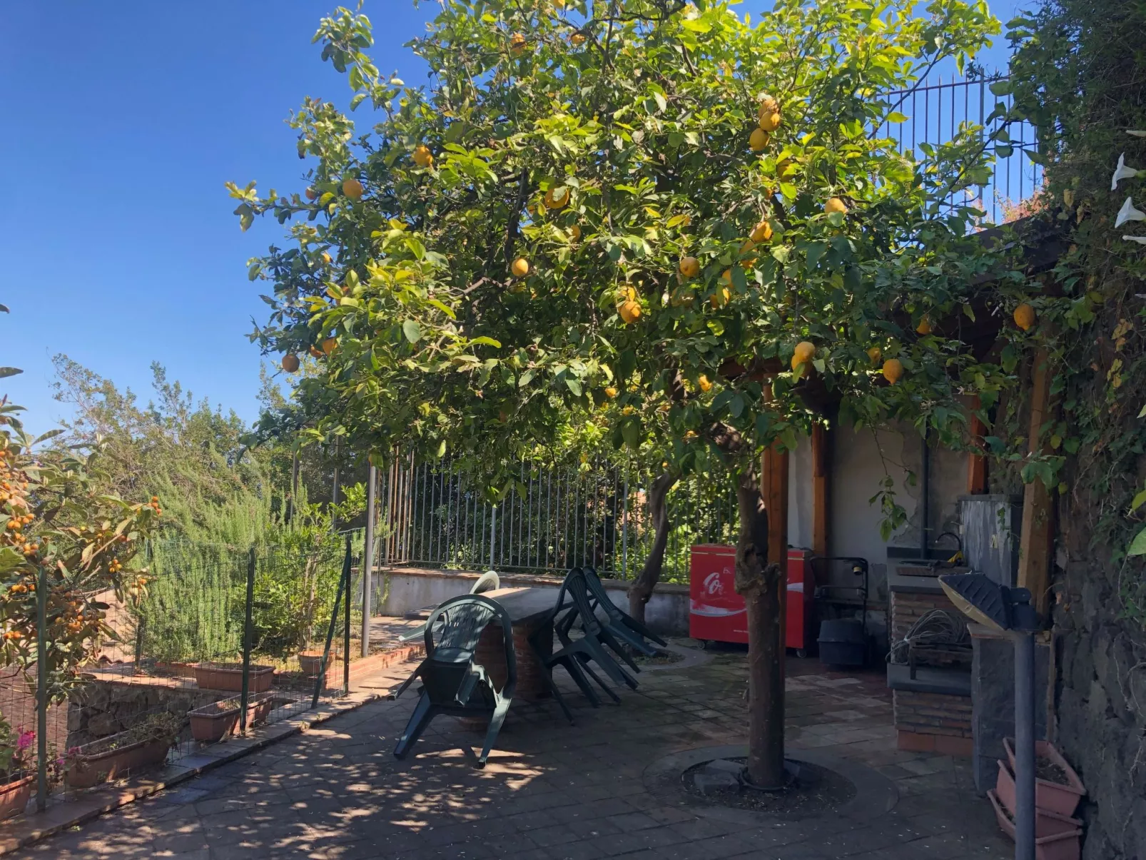 Villa mit Wasserblick-Outside