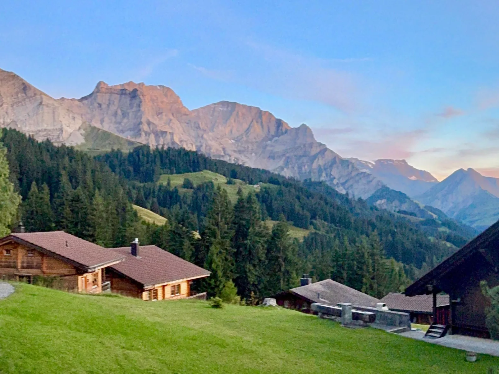 Chalet Bärgblüemli-Inside