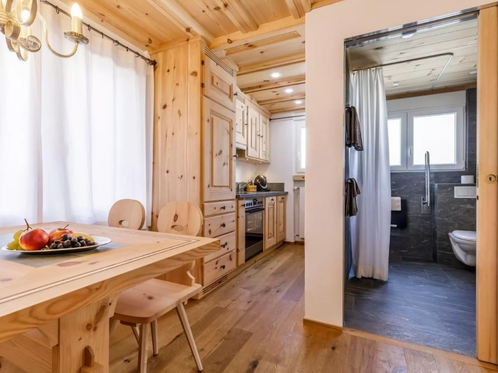 Superior Appartement Casa La Roda 1+2-Drinnen