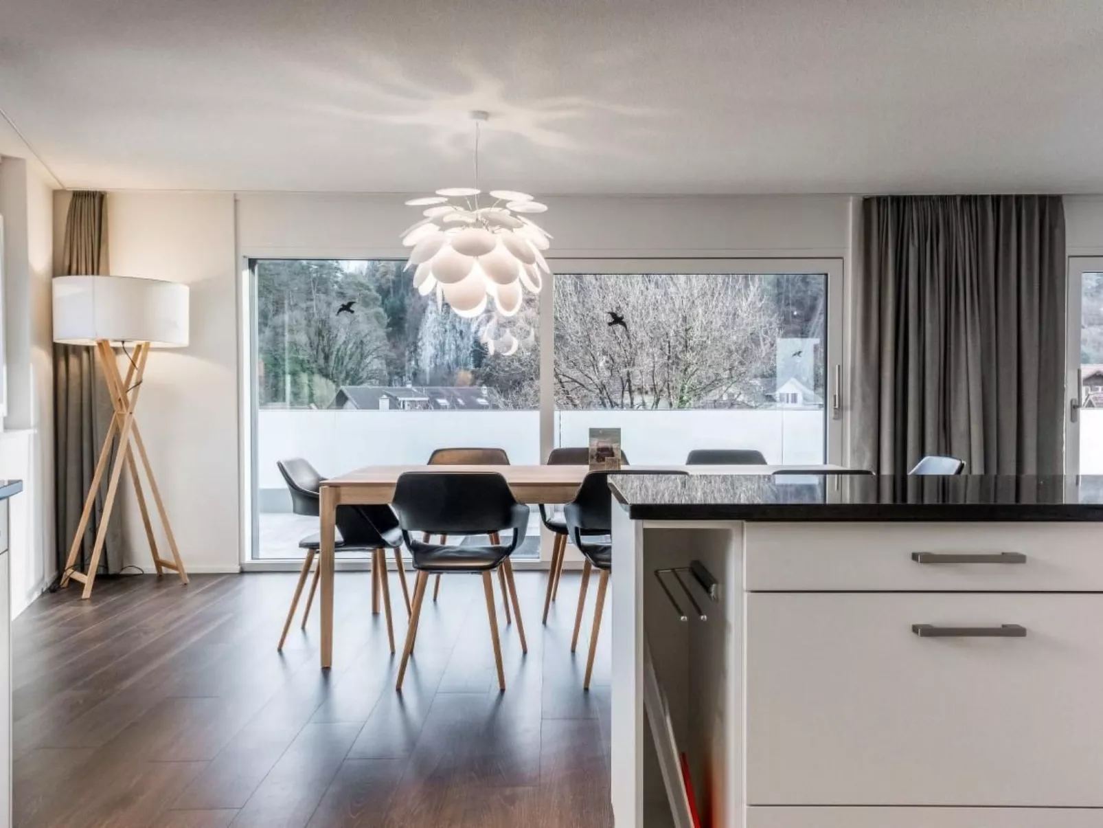 Apt. Alpeglöggli-Dedans