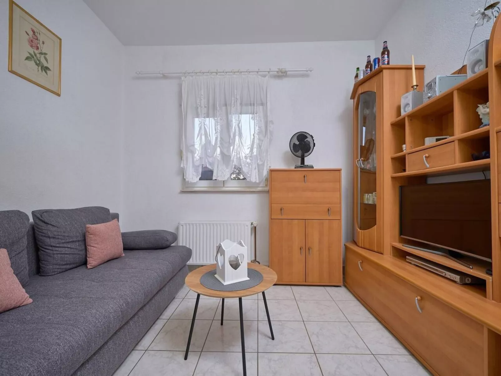 M Charmante Wohnung mit Gemeinschaftspool-Inside