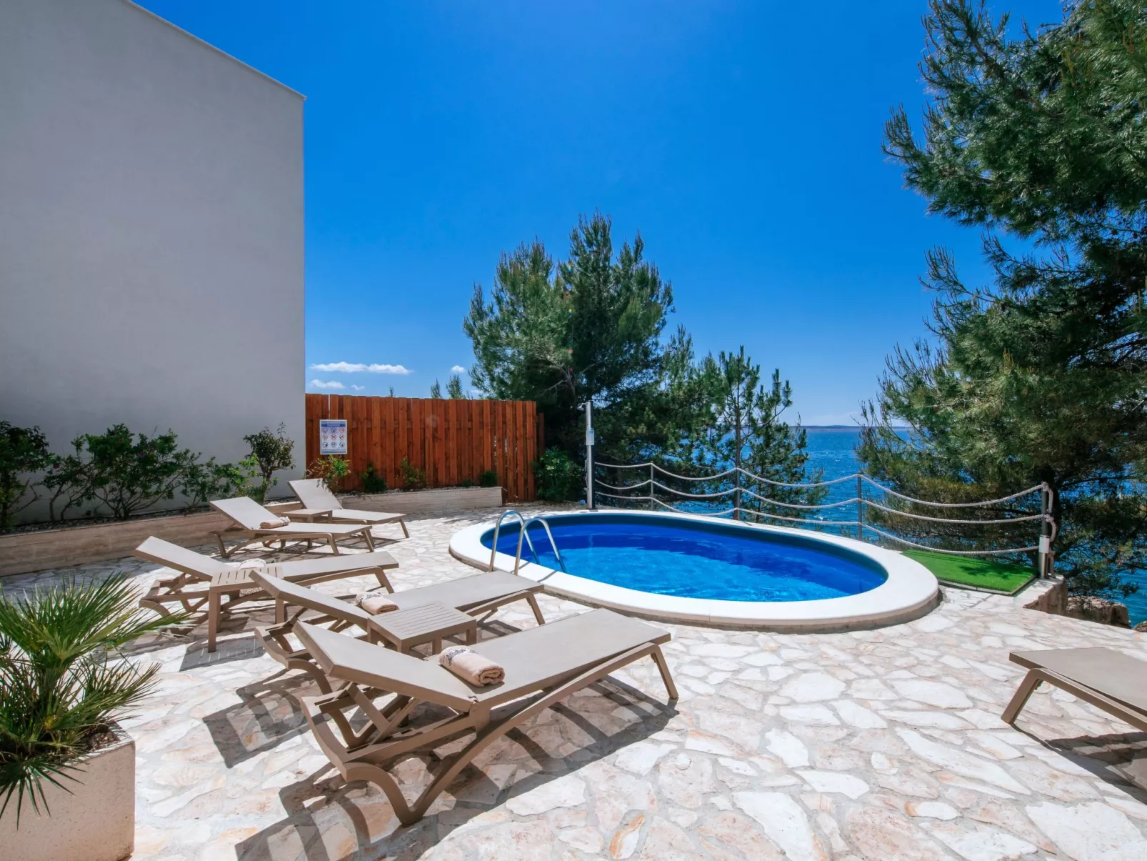 Villa Kalipso-Dedans