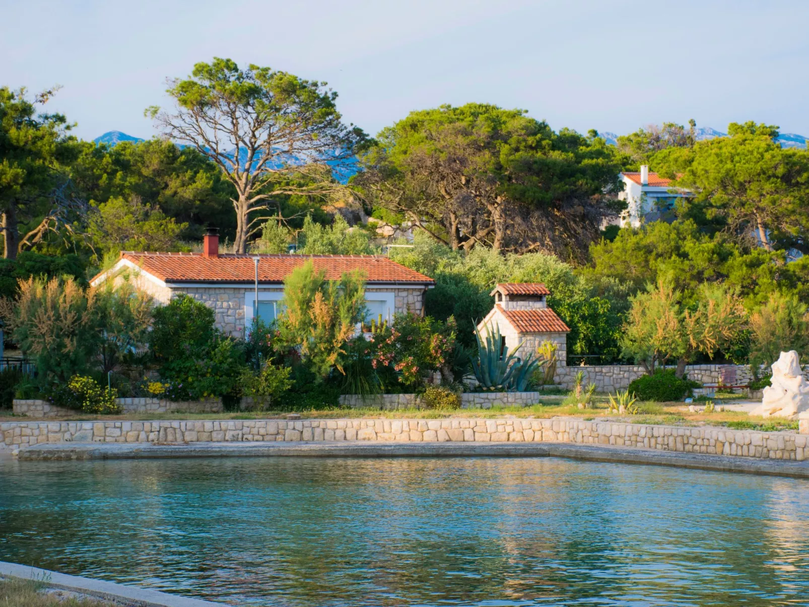Wohnung "Rino" mit Blick auf das Wasser-Dehors