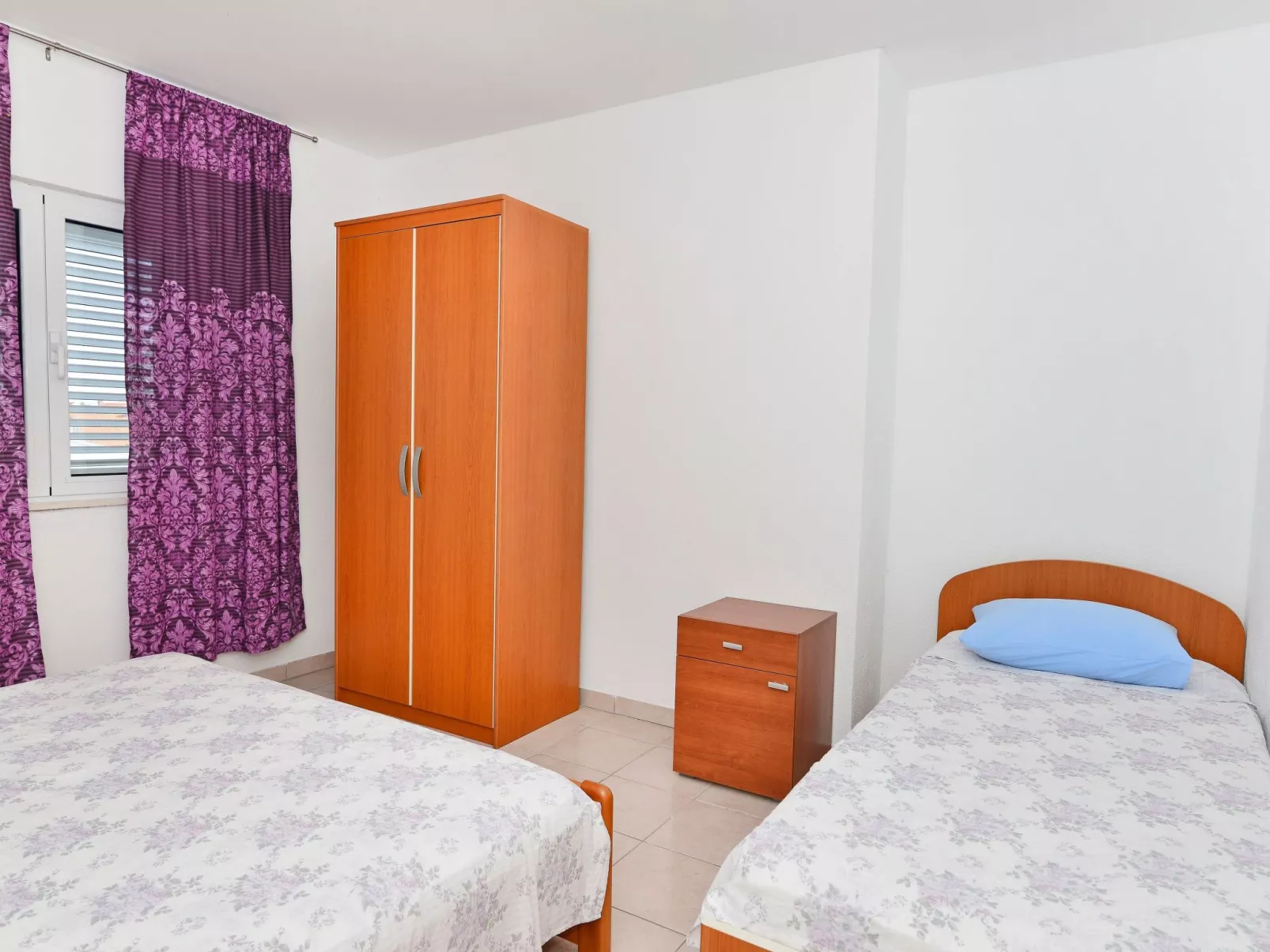 "Martina S 2"-Drinnen