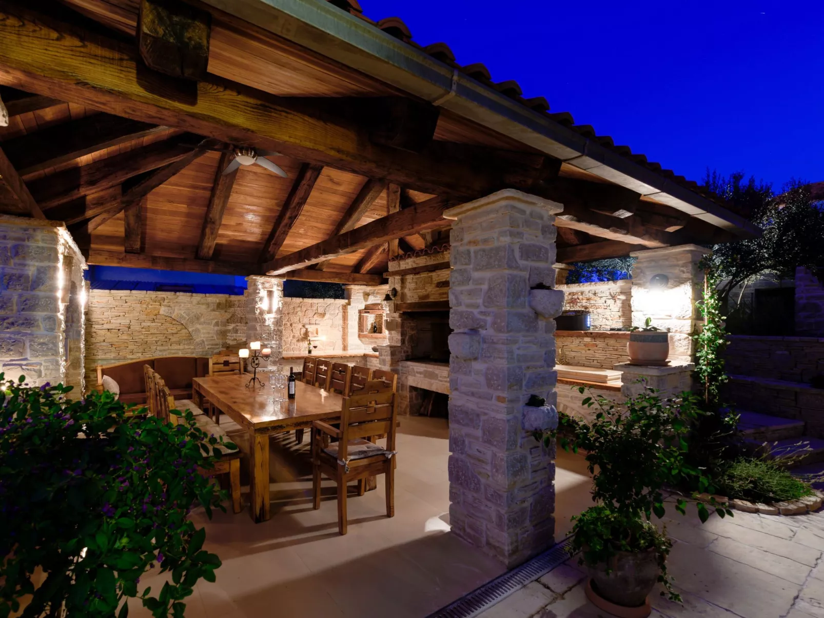 Wohnung für 2, Schwimmbad-Draußen