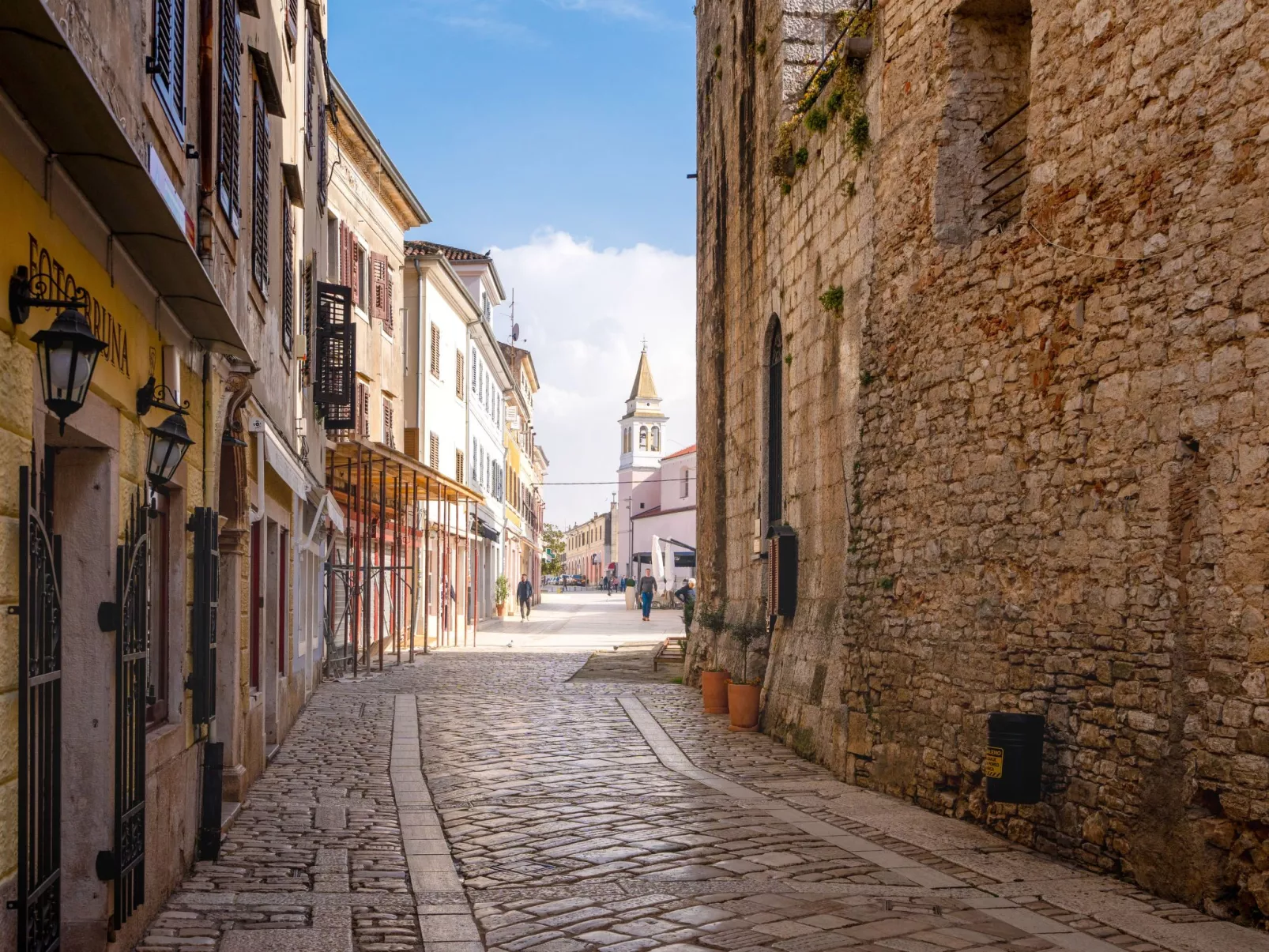 Piazzetta Premium-Dehors