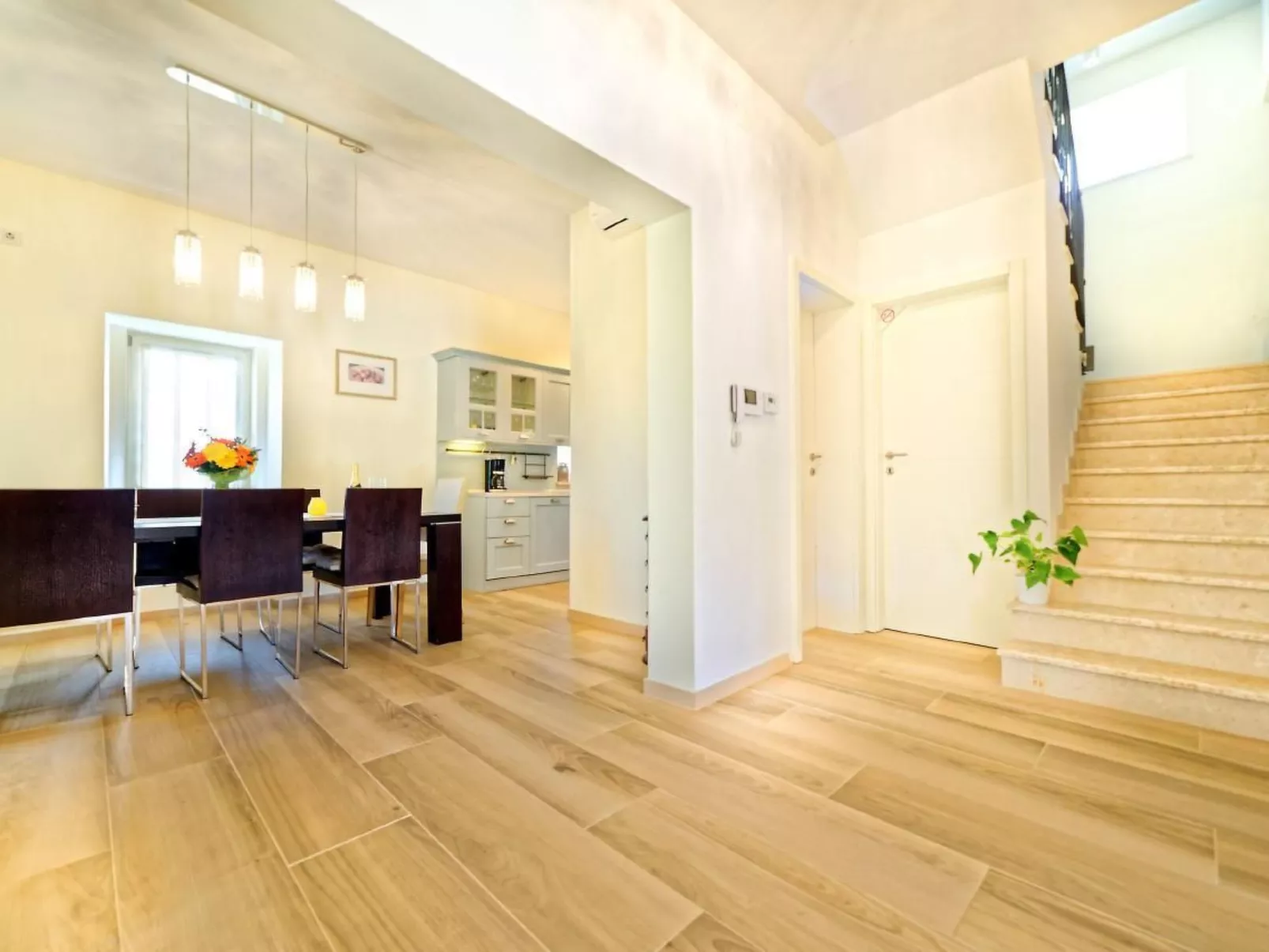 Villa Demetra-Drinnen