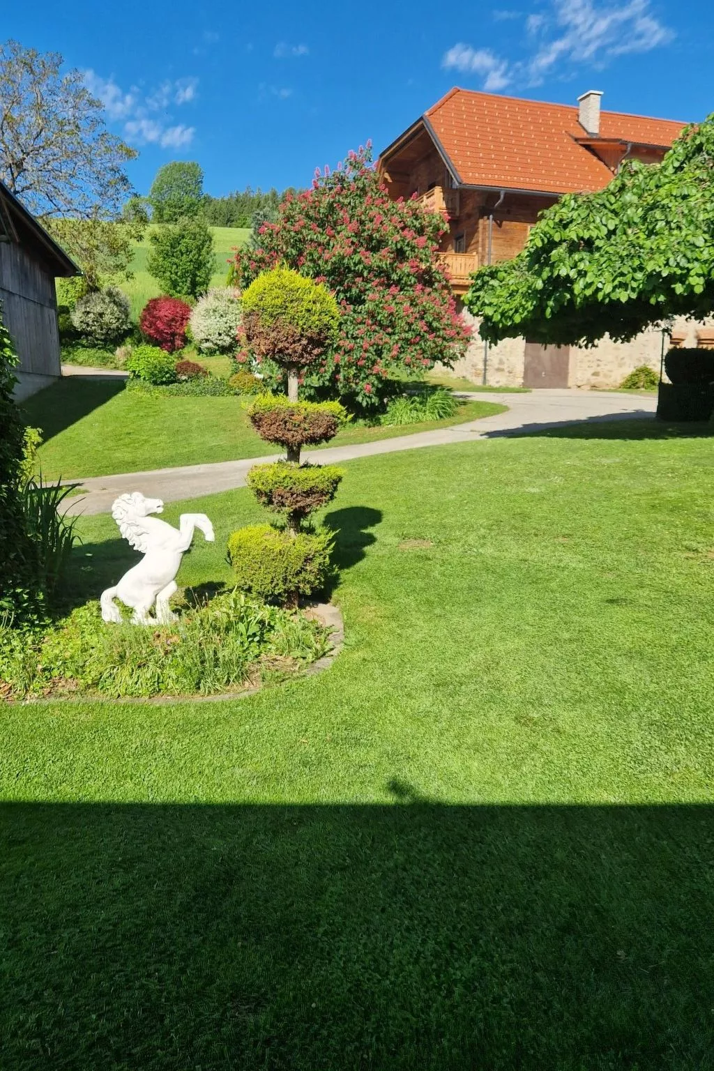 Bergbauernsuite-Outside