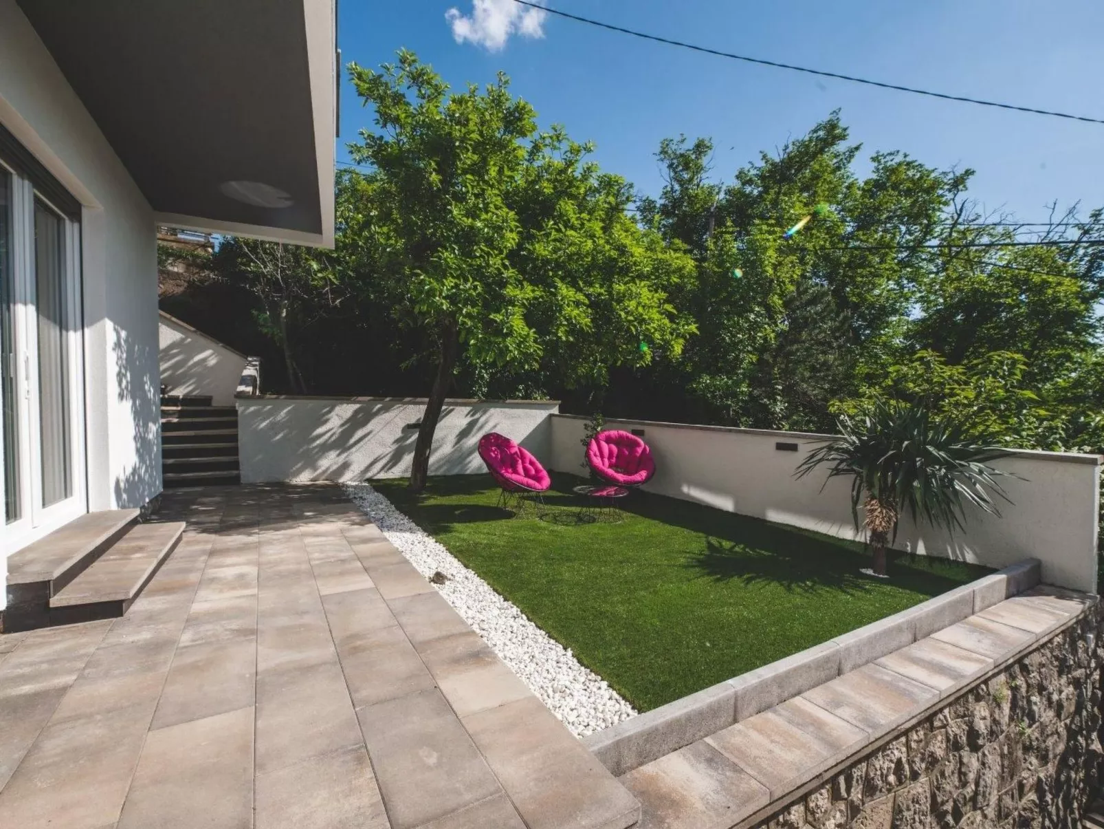 Für 7 Personen und 1 Kind-Drinnen