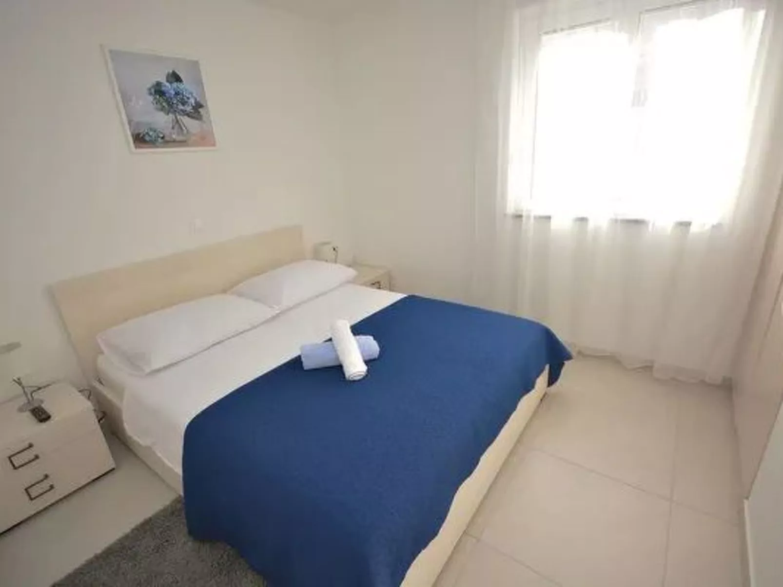 Wohnung 2 mit Schwimmbad und Garten-Drinnen