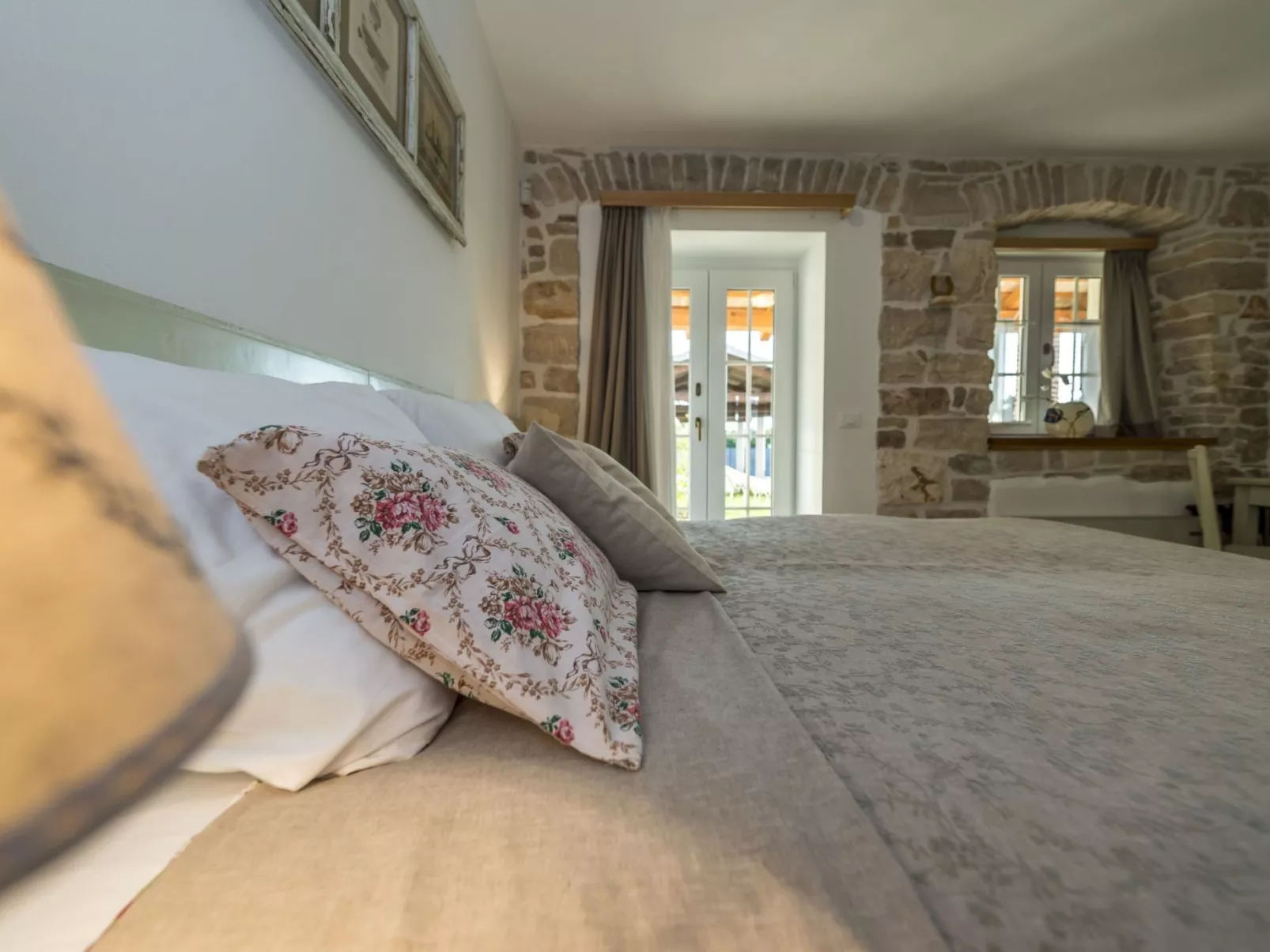 VILLA CON WELLNESS A 1 KM DAL MARE-Inside