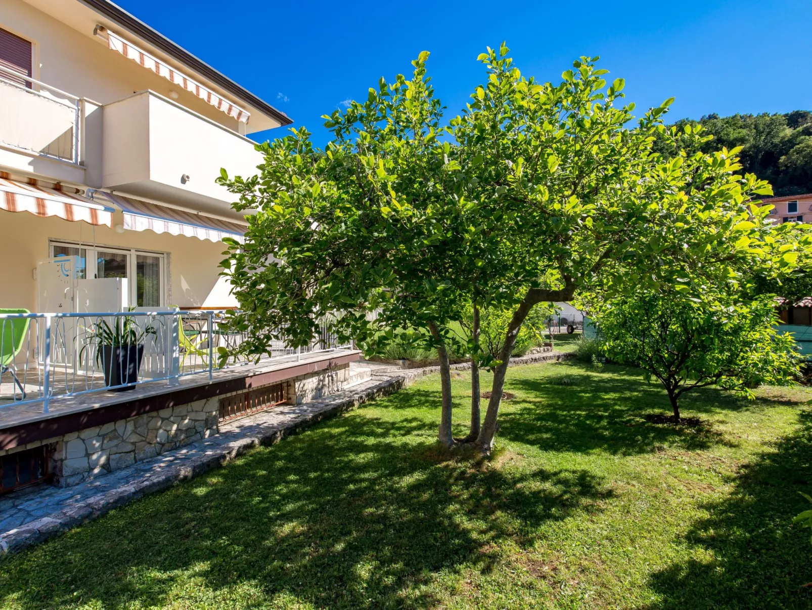 Wohnung "Zwillingsterrassen Gartenwohnung"-Draußen