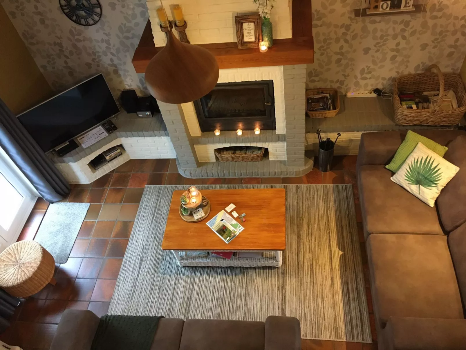 Windekind mit Blick auf die Felder-Inside