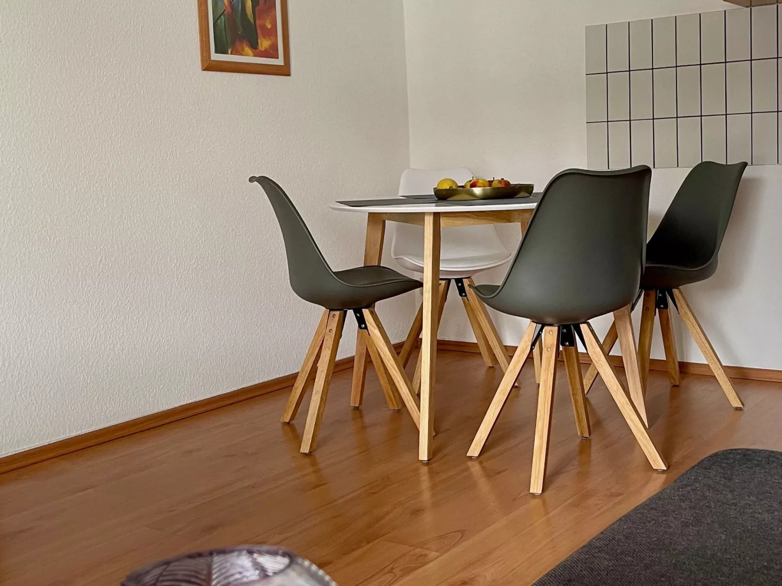 Wohnung an der Ostsee mit Blick auf den Yachthafen-Drinnen