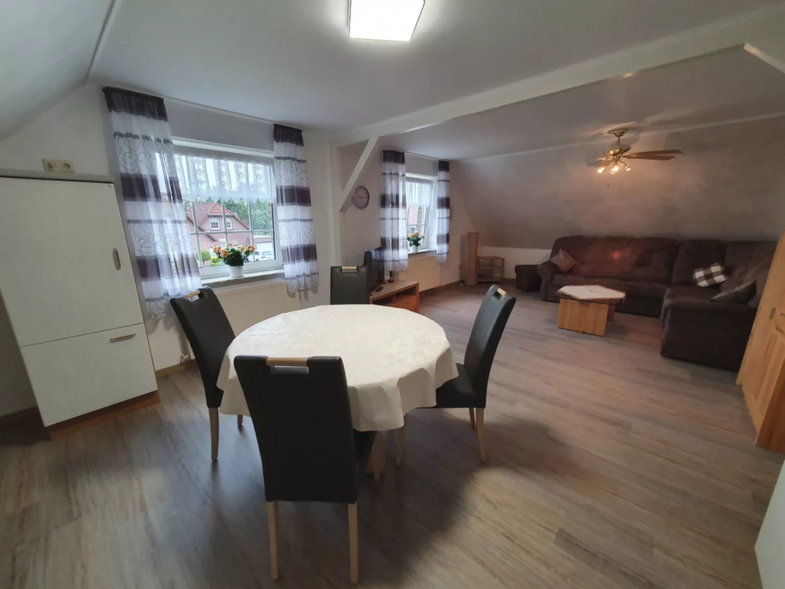 Komfortable Ferienwohnung in Werdum-Dedans