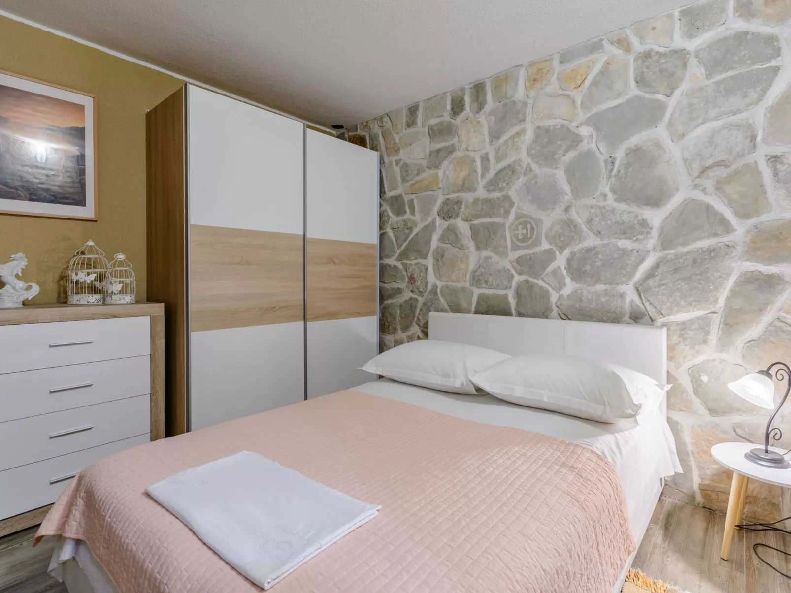 Villa mit vier Schlafzimmern und beheiztem Pool-Drinnen