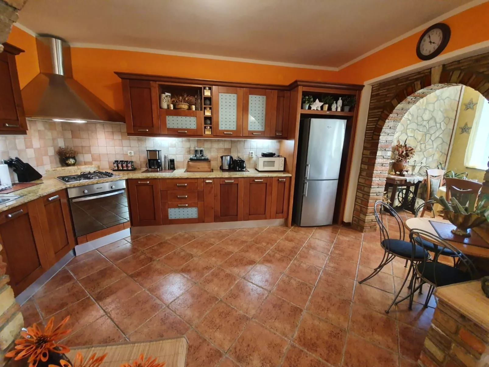 Wohnung 'Ivaana' mit Privatparkplatz-Drinnen