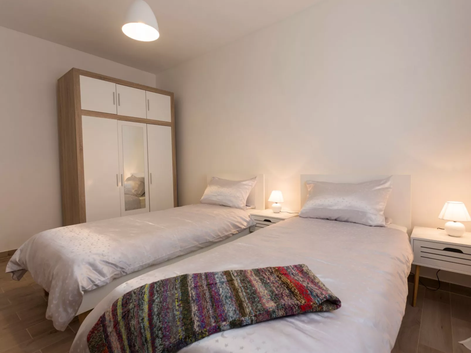 Haus Nina mit beheiztem Schwimmbad-Dedans