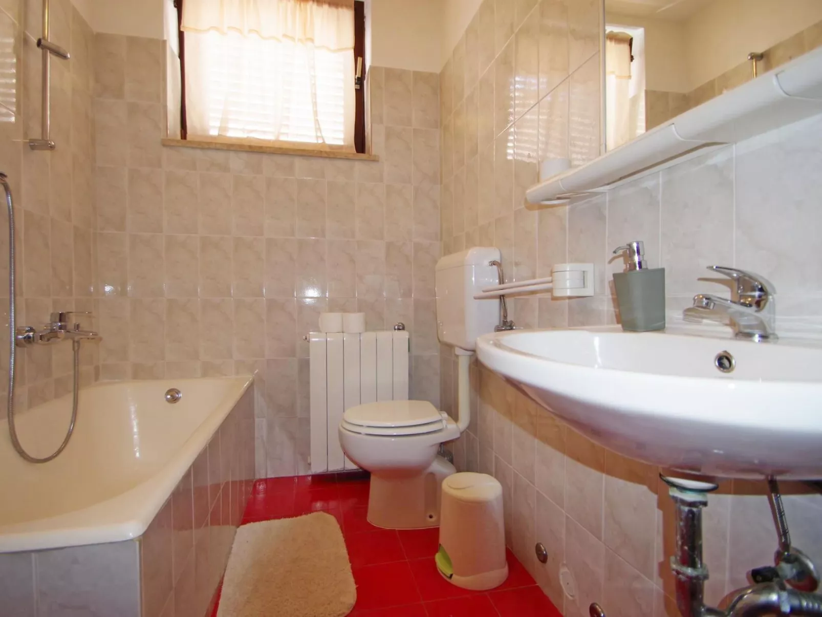 Wohnung in Banjole mit großem Garten-Dedans