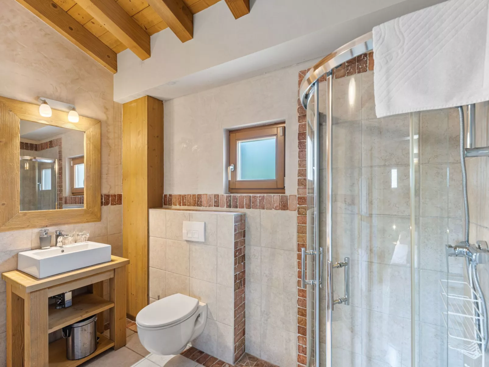 Villa Bonassini-Drinnen