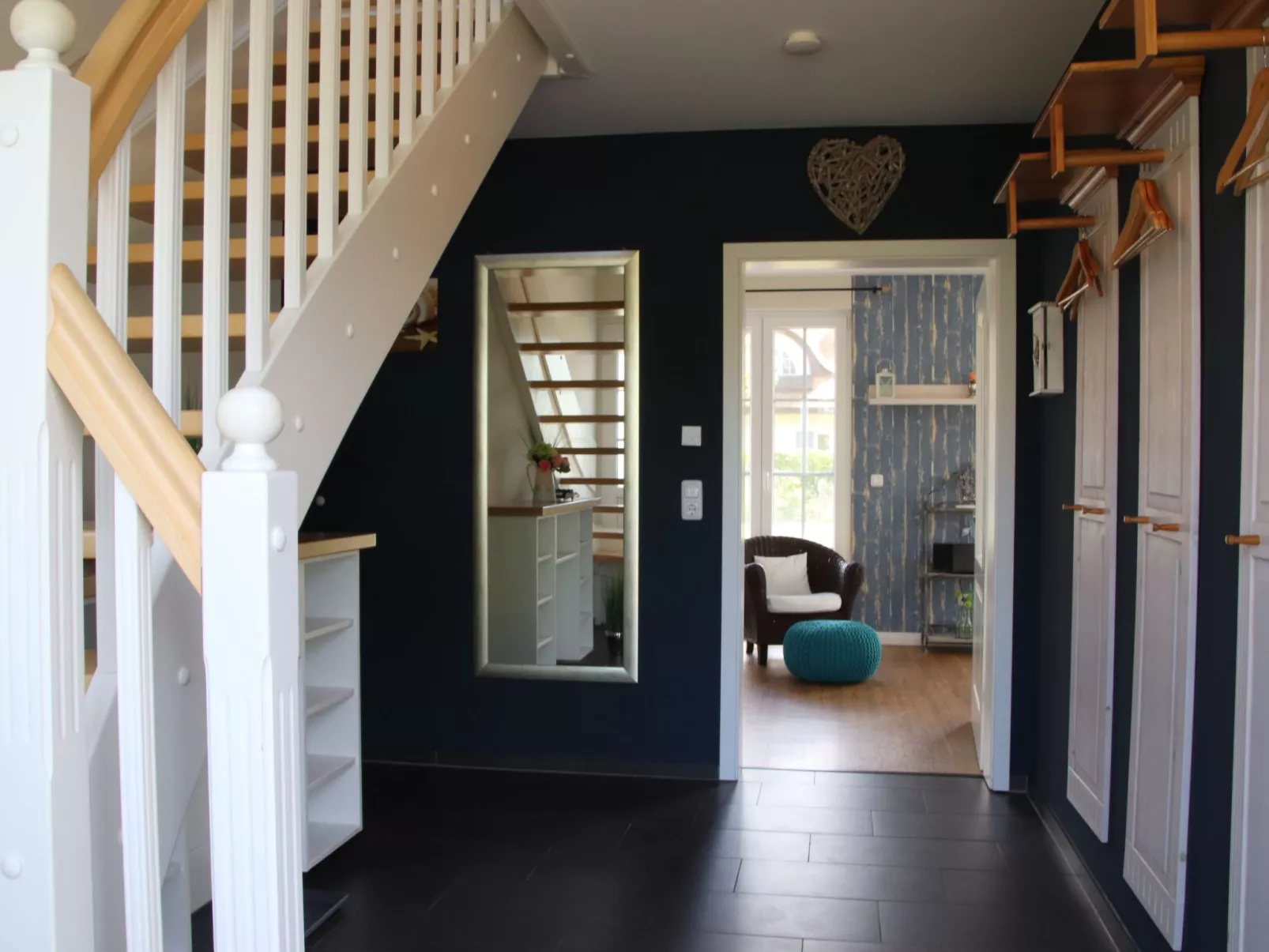 Mit Garten, Sauna, Kamin und Whirlpool-Inside