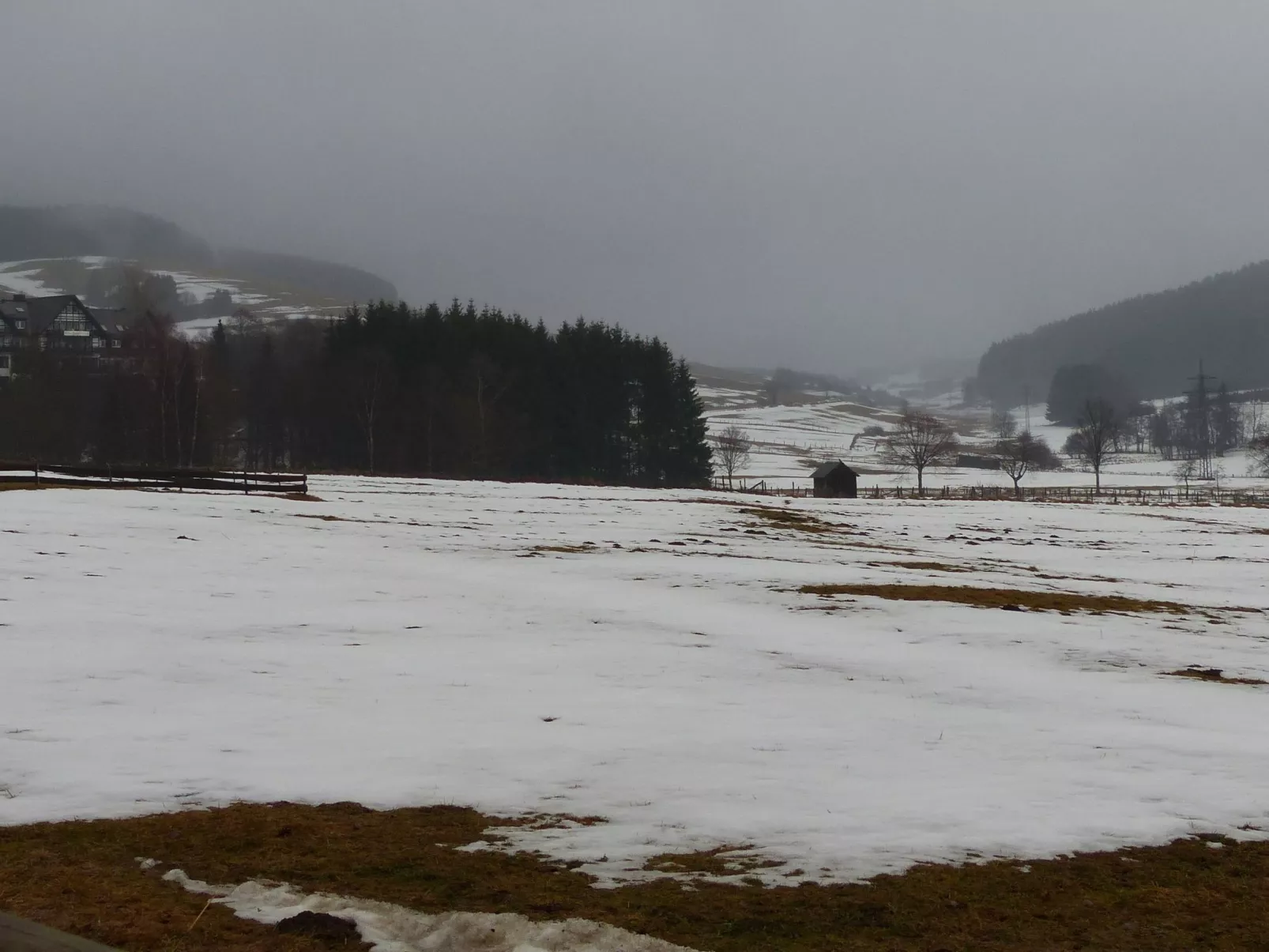 Mit privatem Balkon-Drinnen