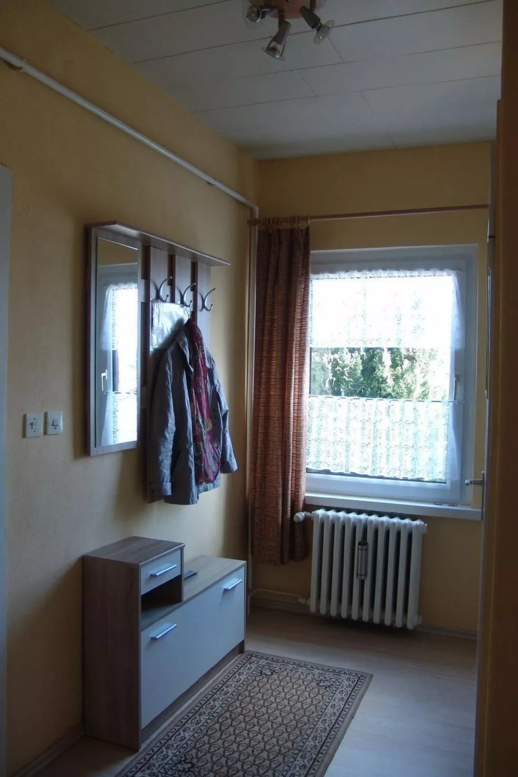 Uns Oellernhuus-Dedans