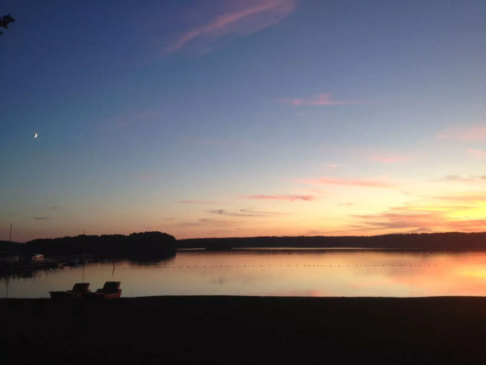 In Hohenlychen mit Grill, Loggia 5-Drinnen