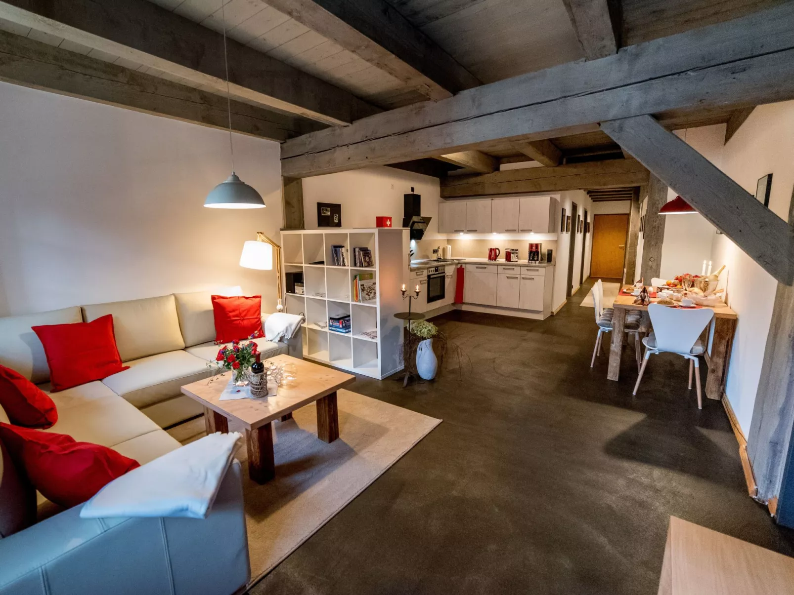 App.1  Speicherwerk-Dedans